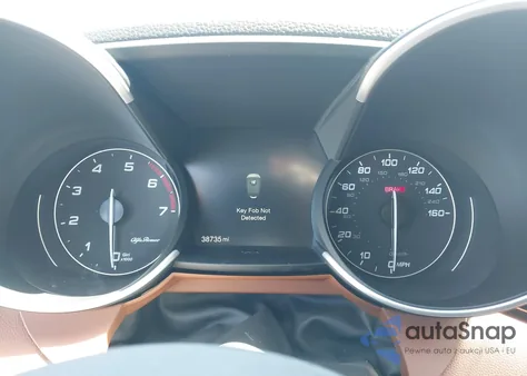 2020 Alfa Romeo Giulia Sport Rwd z USA, uszkodzony, nr VIN ZARFAMAN2L7624277